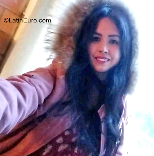 Date this stunning Colombia girl Isa Maria from Bogota CO29524