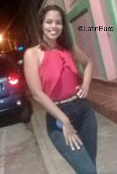 Date this tall Venezuela girl Alexia from Guarico VE3847
