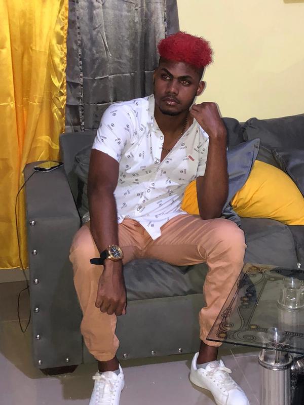 Date this fun Dominican Republic man Jhon from Santo Domingo DO39633