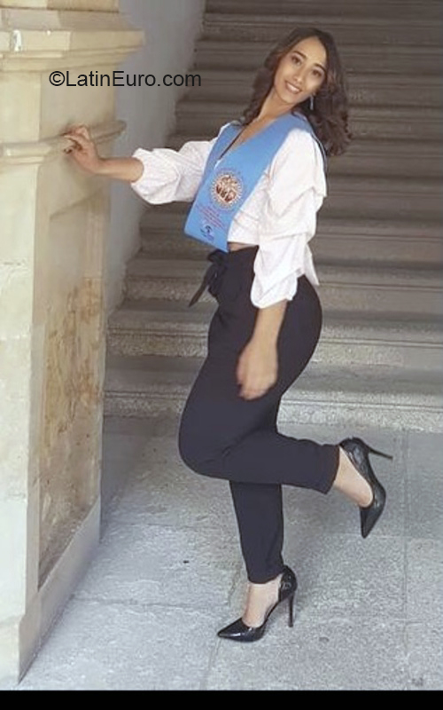 Date this good-looking Dominican Republic girl Jenny from La Vega DO39669