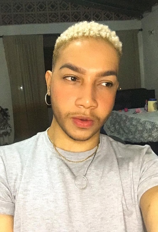 Date this pretty Colombia man Luis Monsalve from Medellín CO30019