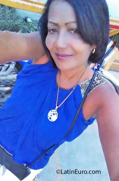 Date this fun Dominican Republic girl Sarah from Puerto Plata DO39753