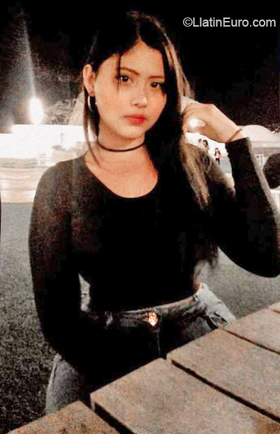 Date this delightful Costa Rica girl Ana Carolina from San Jose CR475