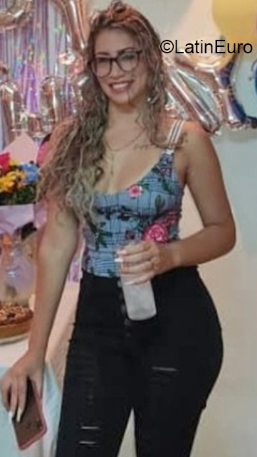 Date this gorgeous Venezuela girl Fabiola from Caracas VE4010