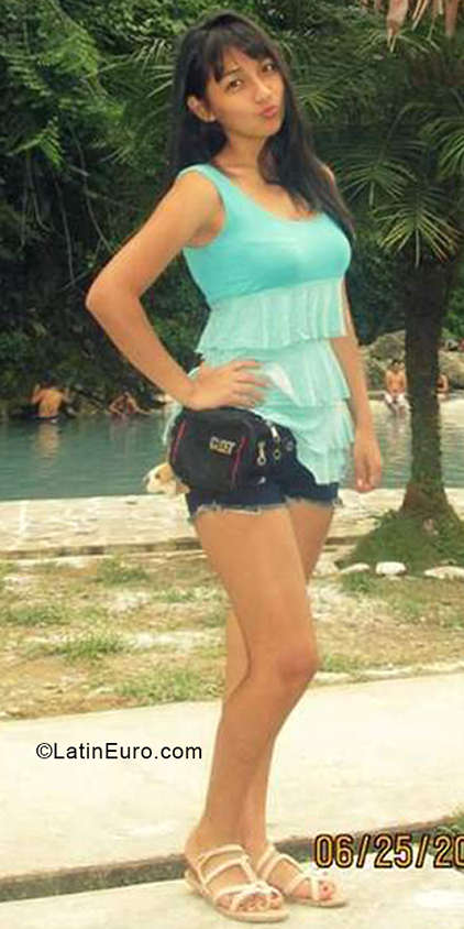 Date this hard body Peru girl Veronica from Huanuco PE1915