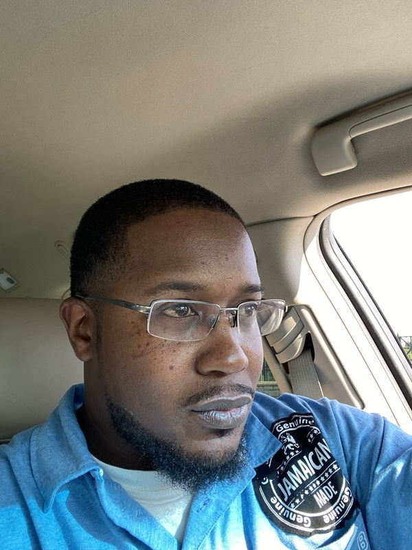 Date this georgeous United States man Konya from Kansas City US21394