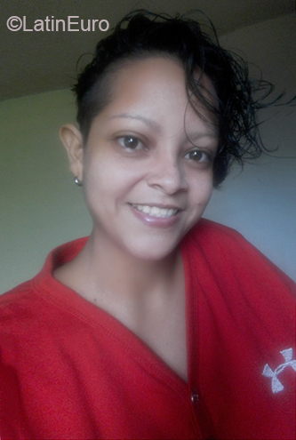 Date this pretty Venezuela girl Alisson from Ciudad Guayana VE4042