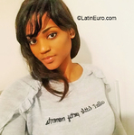 young Italy girl Miky from Mondovi IT354