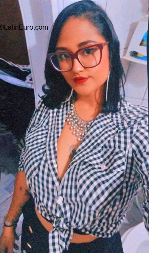 Date this funny El Salvador girl Tailana from San Salvador SV173