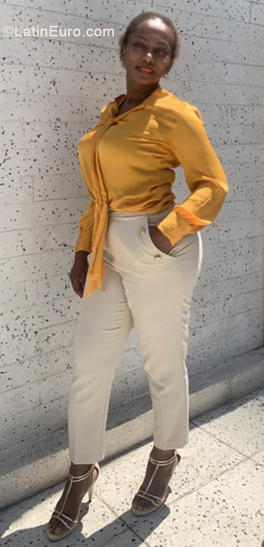 Date this lovely Chile girl Patricia from Santiago CL288