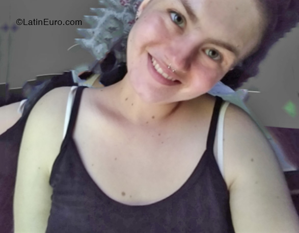 Date this athletic Brazil girl Lyla from Santa Catarina BR11471