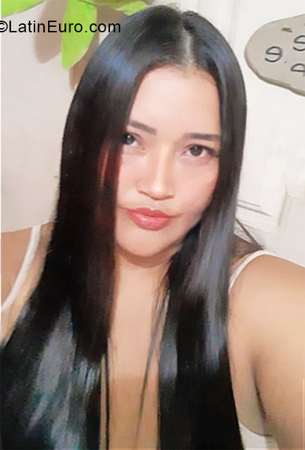 Date this young Brazil girl Neuziane from Coari BR11474