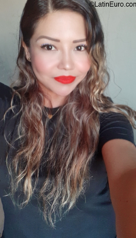 Date this young Mexico girl Deyanira from Tampico MX2497