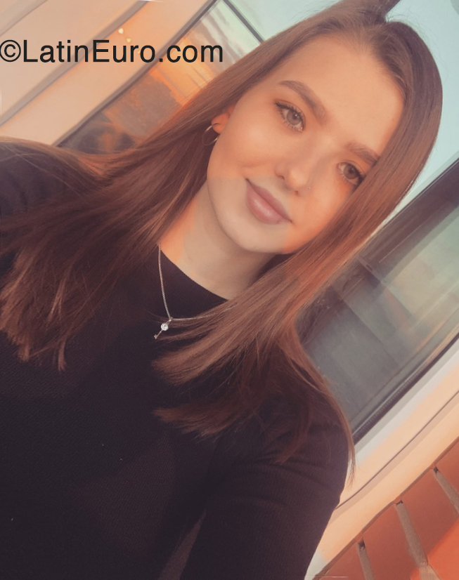 Date this good-looking Mexico girl Maria from Tijuana MX2498