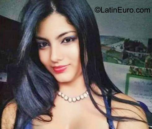 Date this funny Colombia girl JULIETTA from cali CO31618