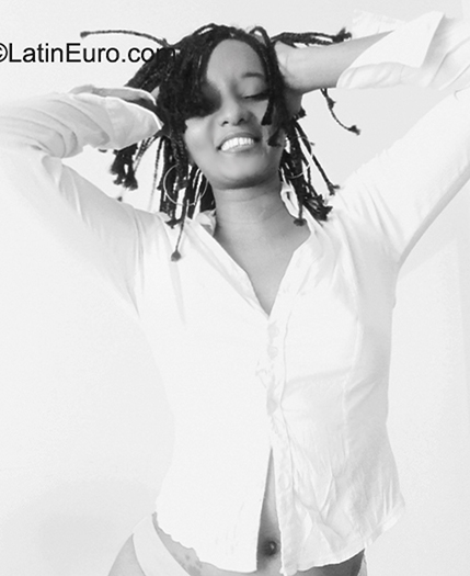 Date this exotic Ecuador girl Judy from Quito EC873