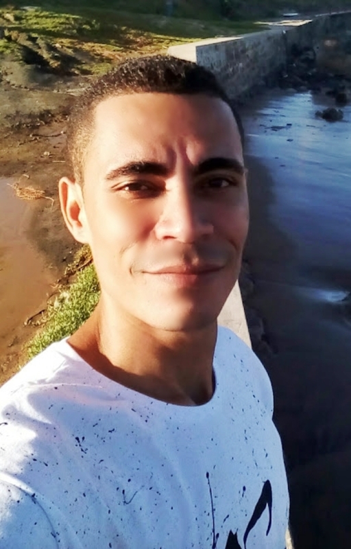 Date this sensual Brazil man Samuellima from Salvador BR11541