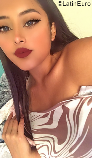 Date this exotic Mexico girl Cynthia from Mexico City MX2517