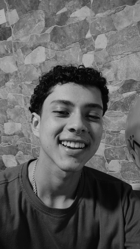 Date this sultry Colombia man Sneyder from Medellín CO31112