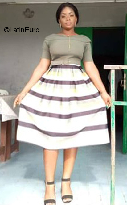 Date this hot Gabon girl Claire from Phoenix GA31