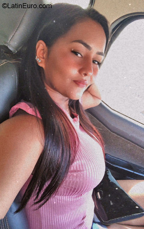 Date this delightful Brazil girl Daiany from Marabá BR11640