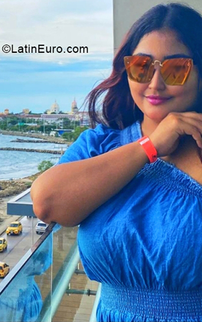 Date this sensual Colombia girl Johaine from Barranquilla CO31322