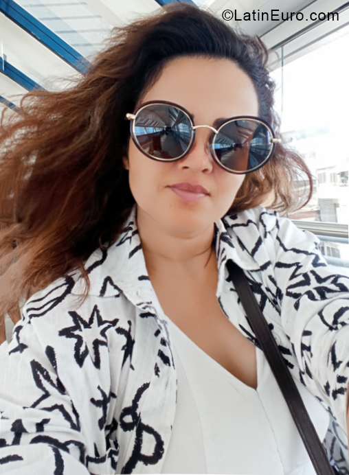 Date this stunning Brazil girl Hadassah from Recife BR11721