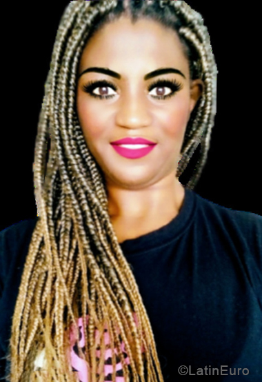 Date this stunning Brazil girl Mari from Muriae BR11727