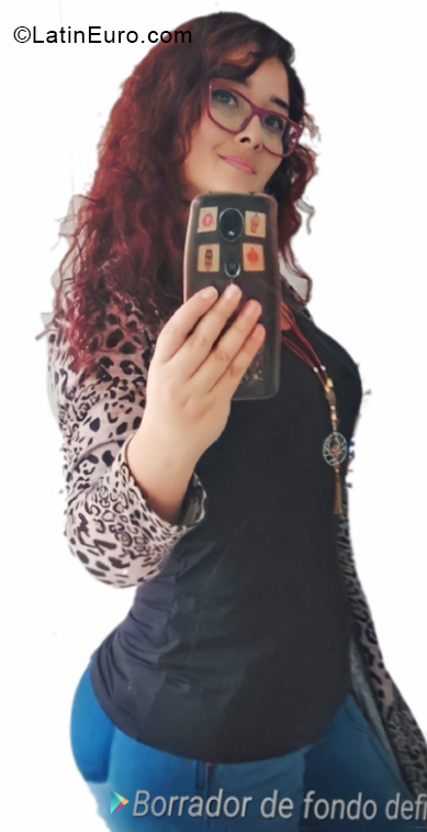 Date this tall Colombia girl Marcela from Cali CO31498