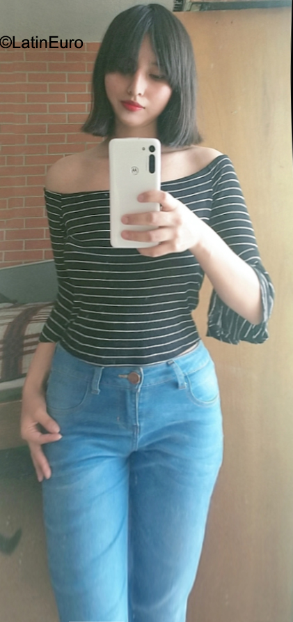 Date this funny Mexico girl Dulce from Puebla MX2585