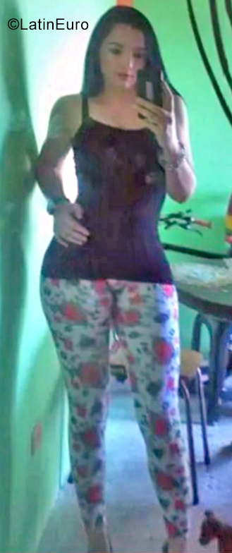 Date this exotic Venezuela girl Kerlin from San Cristobal VE4200