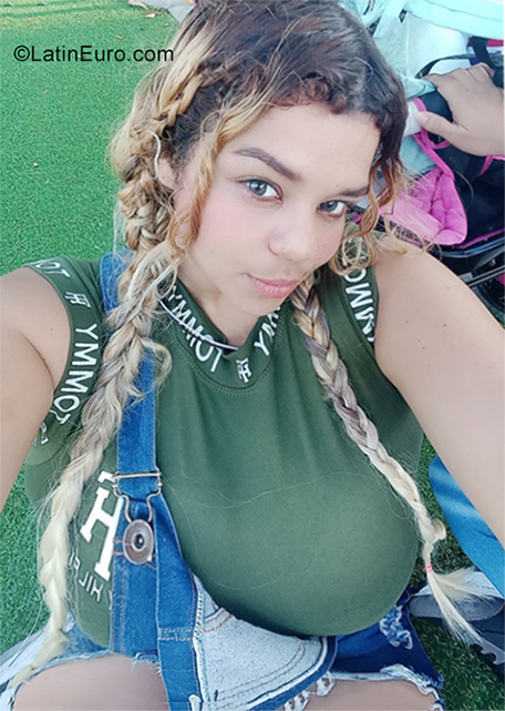 Date this good-looking Colombia girl Marilin from Barranquilla CO31683