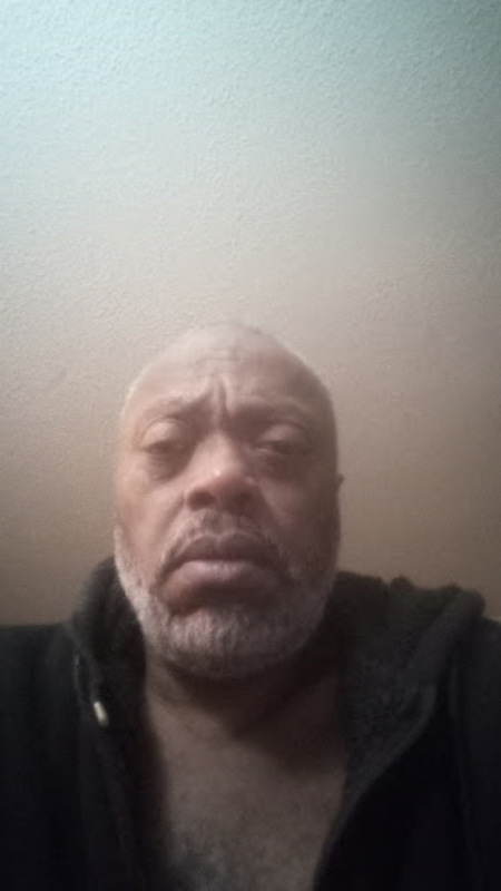 Date this charming United States man Serv from Seattle US21737