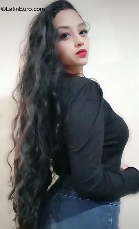 Date this fun Mexico girl Wen from México MX2611