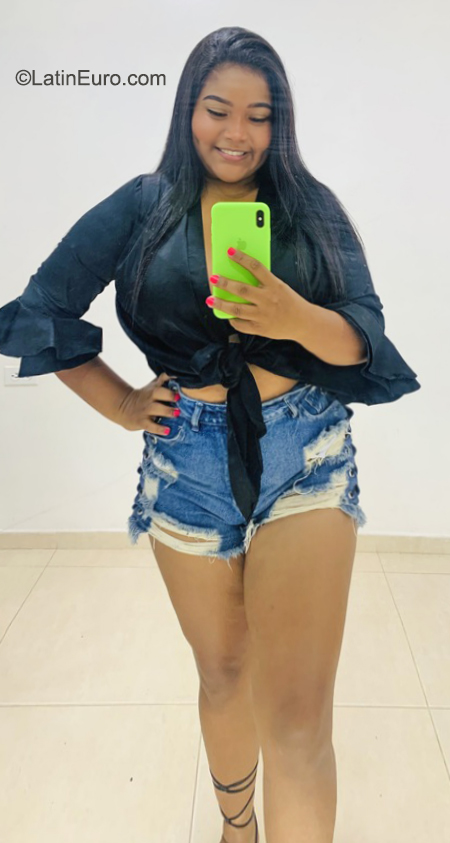 Date this delightful Colombia girl Karen Brito from Valledupar CO31890