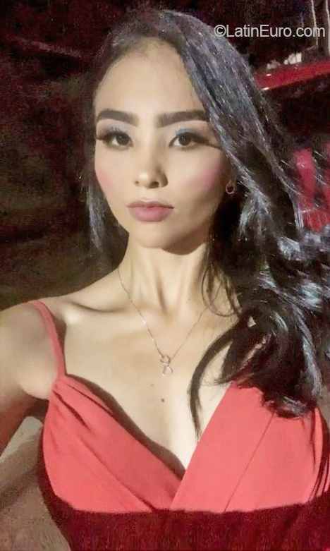 Date this gorgeous Brazil girl Kkk from Paraiso do Tocantins BR12045