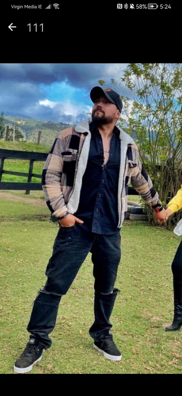 Date this gorgeous Colombia man Pablo from Medellin CO31938