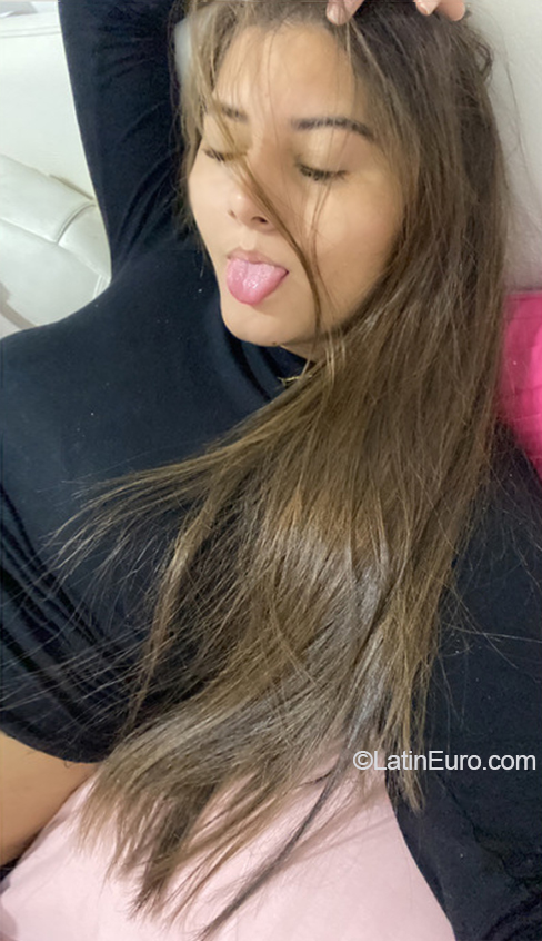 Date this good-looking Colombia girl Catalina from Cali CO31964