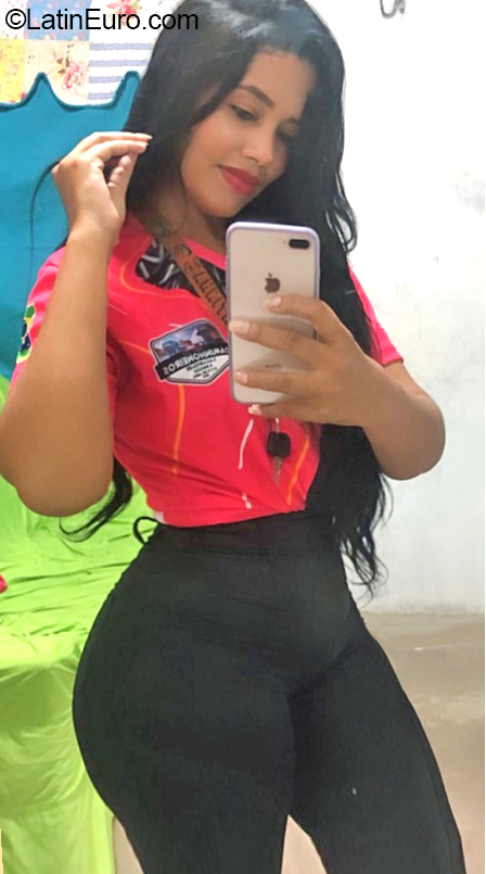 Date this lovely Brazil girl Wanessa from Santo Amaro Do Maranhao BR12112