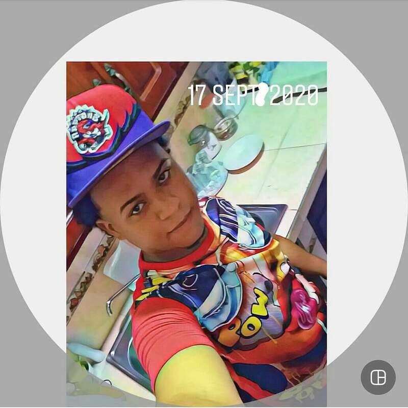 Date this tall Dominican Republic man Wally torres from Santiago DO41070