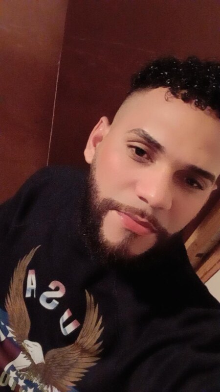 Date this lovely United States man Ni&amp;ntilde;omalo from Boston US22380