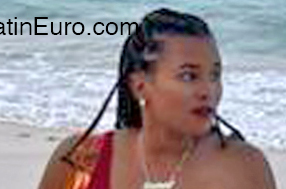 Date this delightful United States girl Ayan from Miami US24249