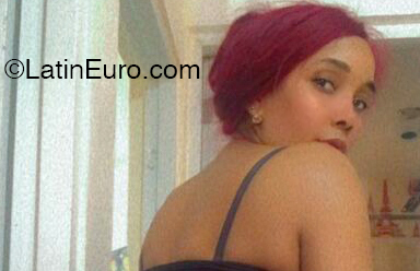 Date this passionate Dominican Republic girl Yaji from Santo Domingo DO53322