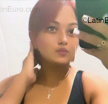 Date this good-looking Dominican Republic girl Nurys from Santiago DO53867