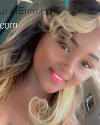 Date this funny Dominican Republic girl Luz from Santo Domingo DO53935