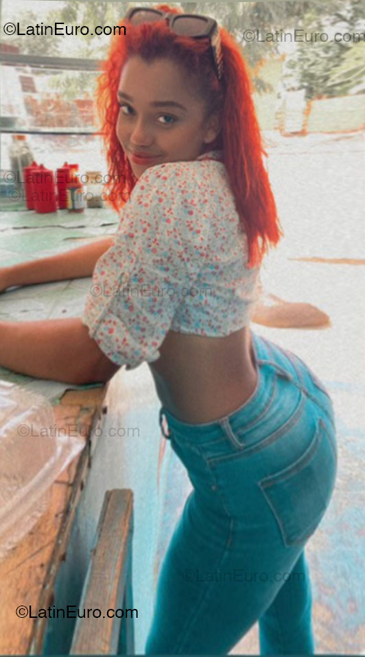 Date this lovely Dominican Republic girl 8494080295 from Azua DO54454
