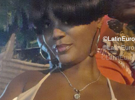 Date this hot Dominican Republic girl Amanda from San Pedro De Macoris DO55737