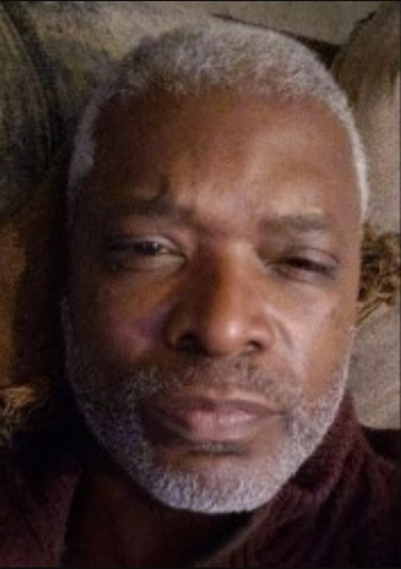 Date this charming United States man Luis from Dallas US25027