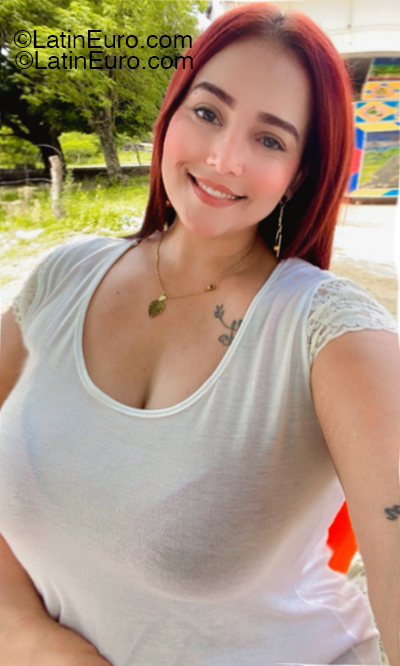 Date this stunning Colombia girl Lizmain from Bogota CO33333