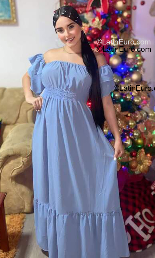 Date this cute Venezuela girl Kimberlin from Maracaibo VE5317